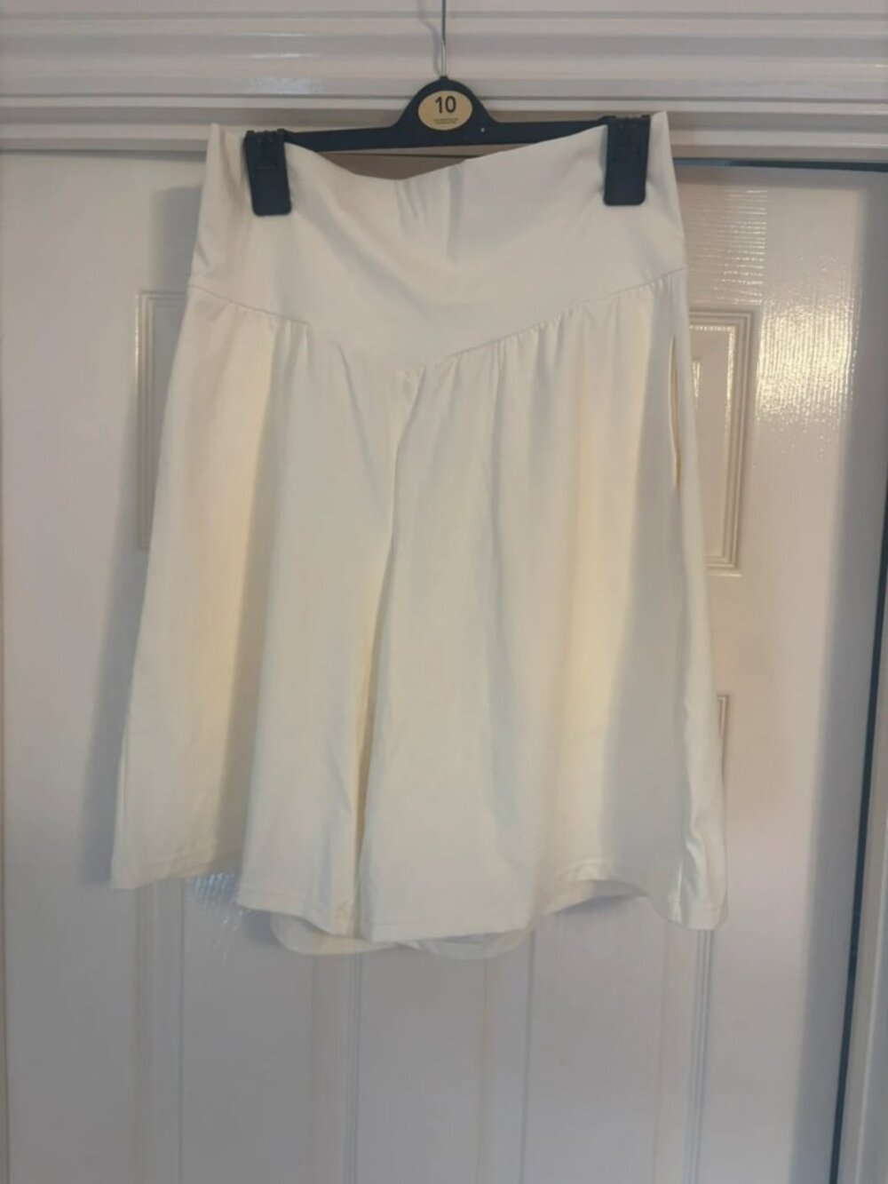 Women's Buttercream High-Waisted Single Layer Shorts Size L